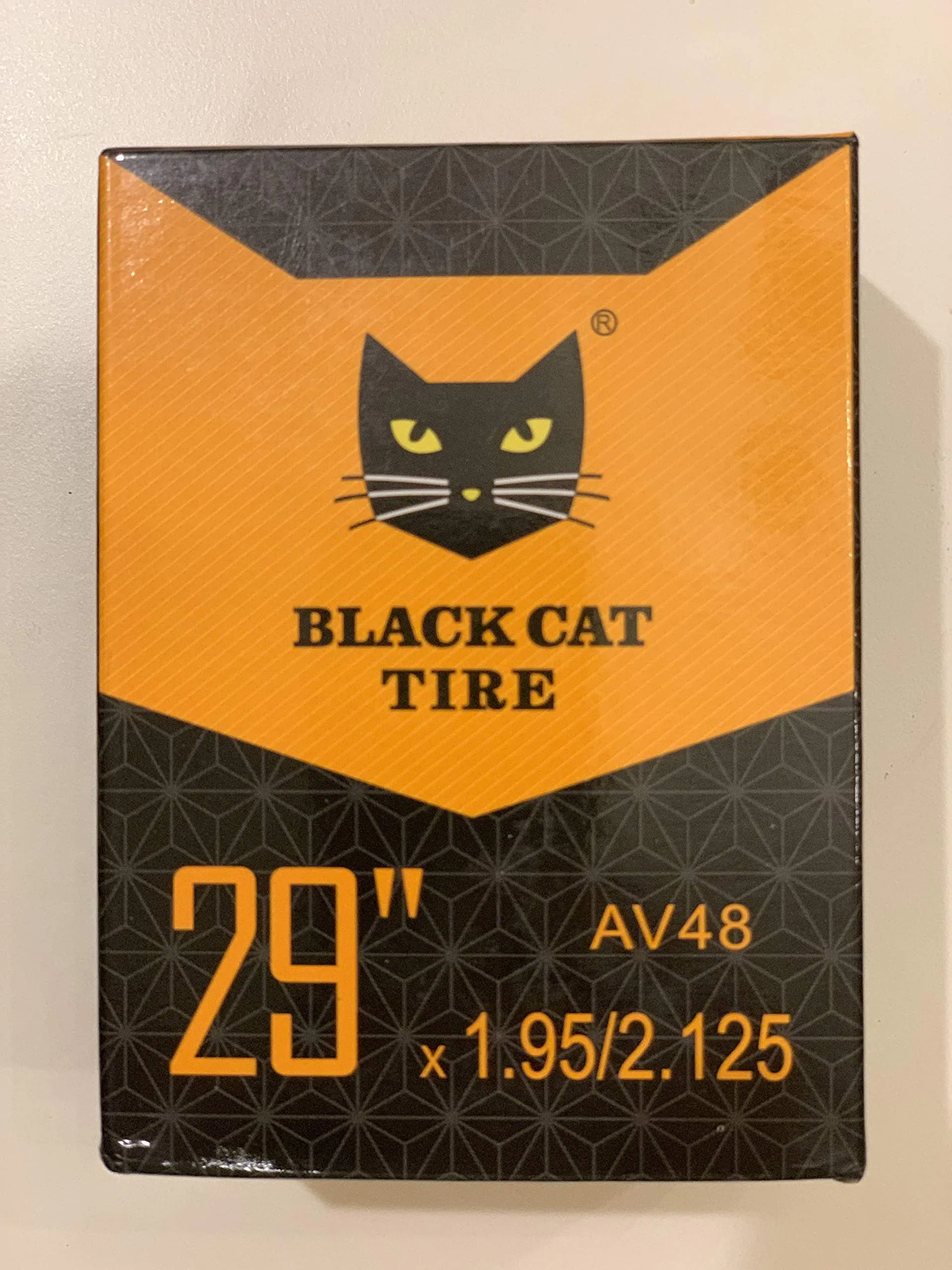 Black Cat MTB Inner Tube 29' x 1.9-2.1 with 48mm AV Schrader Valve for Mountain Biking