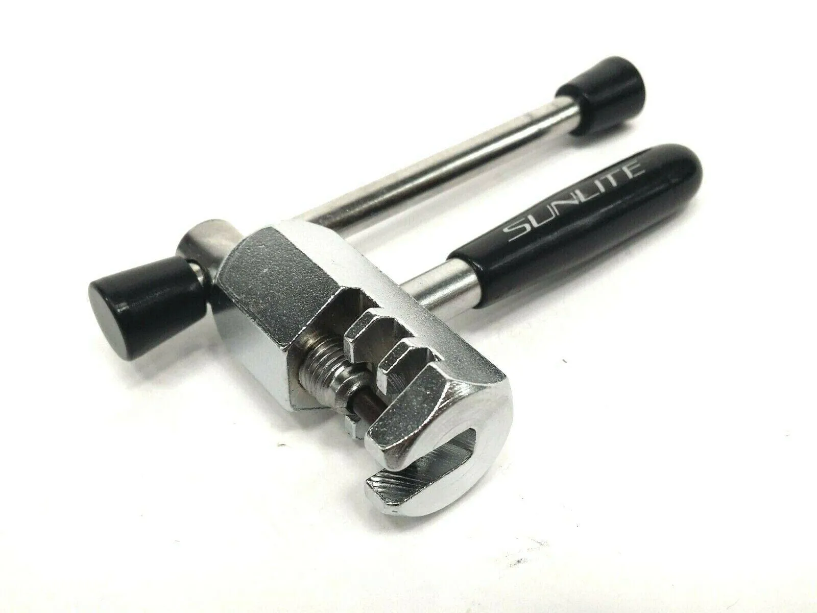 Sunlite Series II Chain Breaker Tool for Shimano HG/IG/UG Chains - Compact Design, Rubber Handle