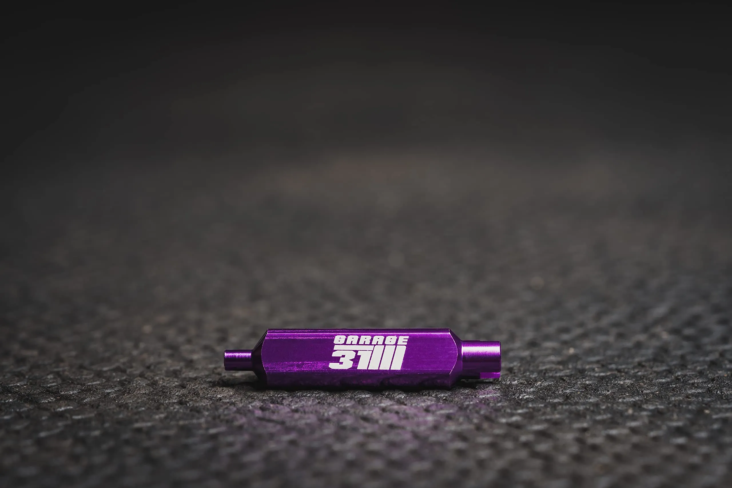 Valve Core Tool - Garage 31 - Hot Rod Purple - Lightweight - For Presta & Schrader Valves